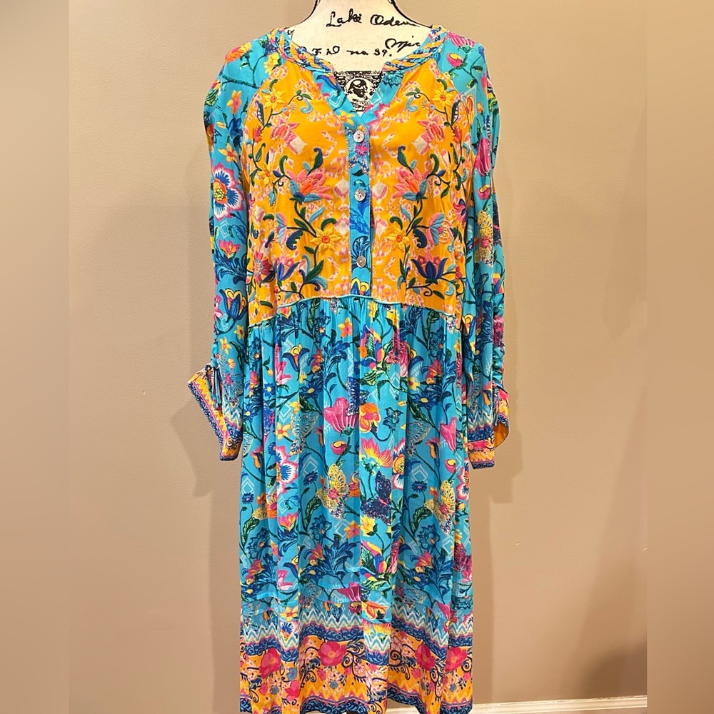 John Mark Woven Embroidered Mixed Print V-Neck A-Line Midi Dress